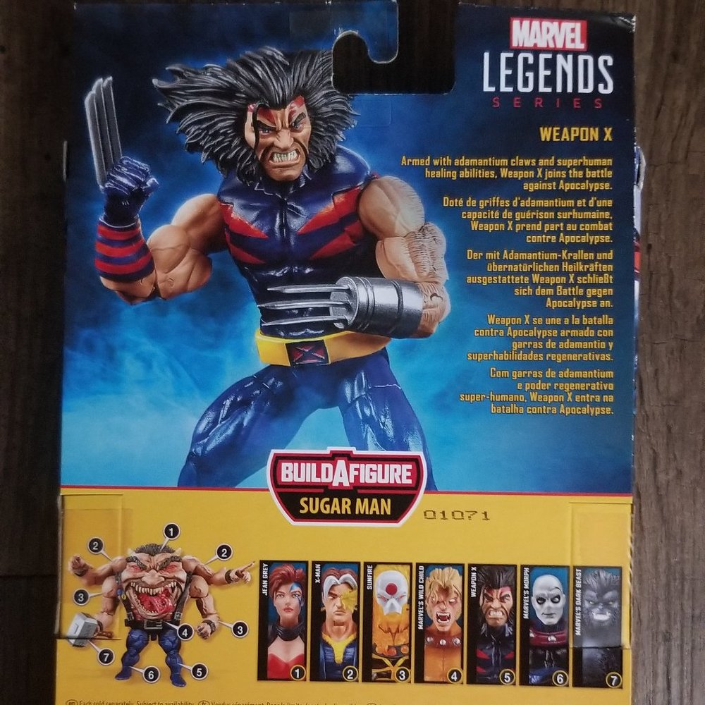 Marvel Legends Wolverine - Picture 2 of 3